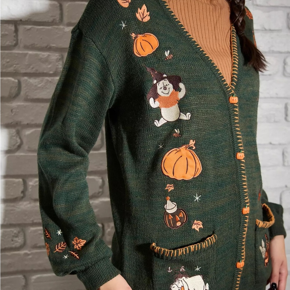 Disney Winnie The Pooh Halloween Cardigan Hot Topic‎ - Picture 4 of 5